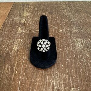 Vargas VINTAGE 18kt White Gold HGE Rhinestone Cluster Cocktail Ring Size 6.5‎